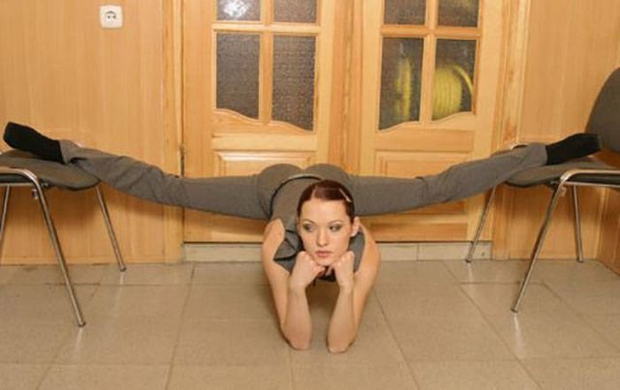 Alesya Laverycheva Contortionist Amazing Flexible Gymnast Girl