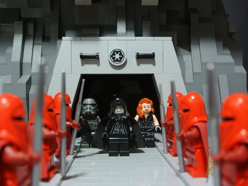 lego star wars royal guard