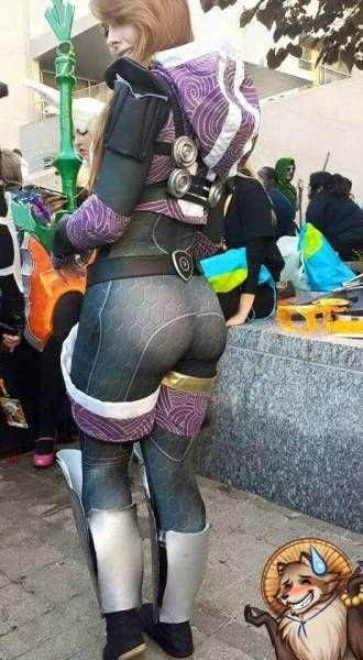 Cosplay Booty